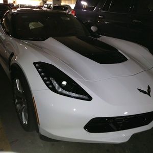 Meet your Posher, Robert